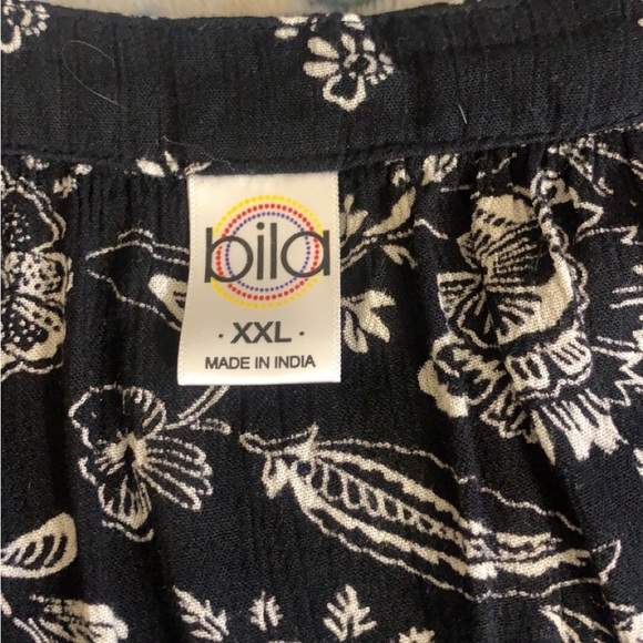 Blouse - Picture 2 of 2